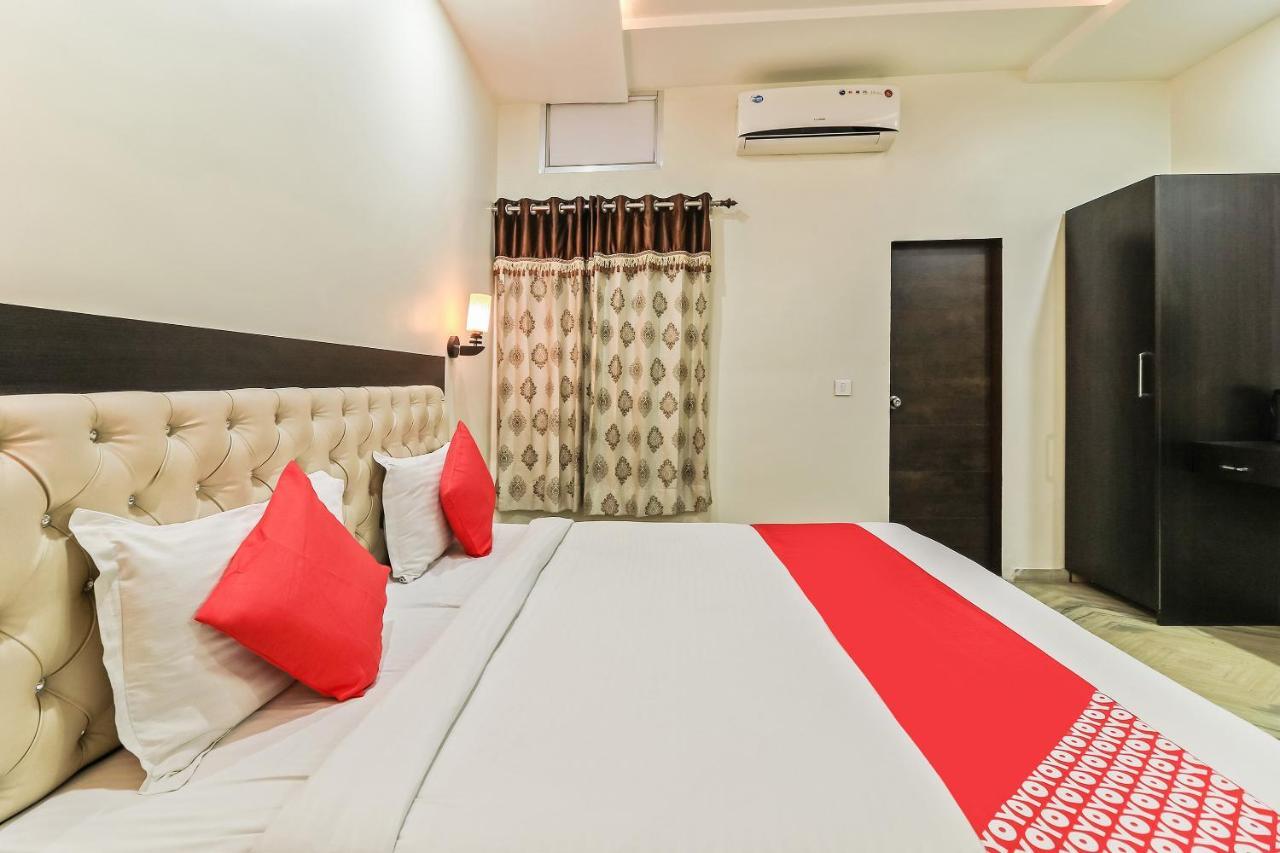 Collection O 35762 Hotel Season 4 Jaipur Exteriör bild